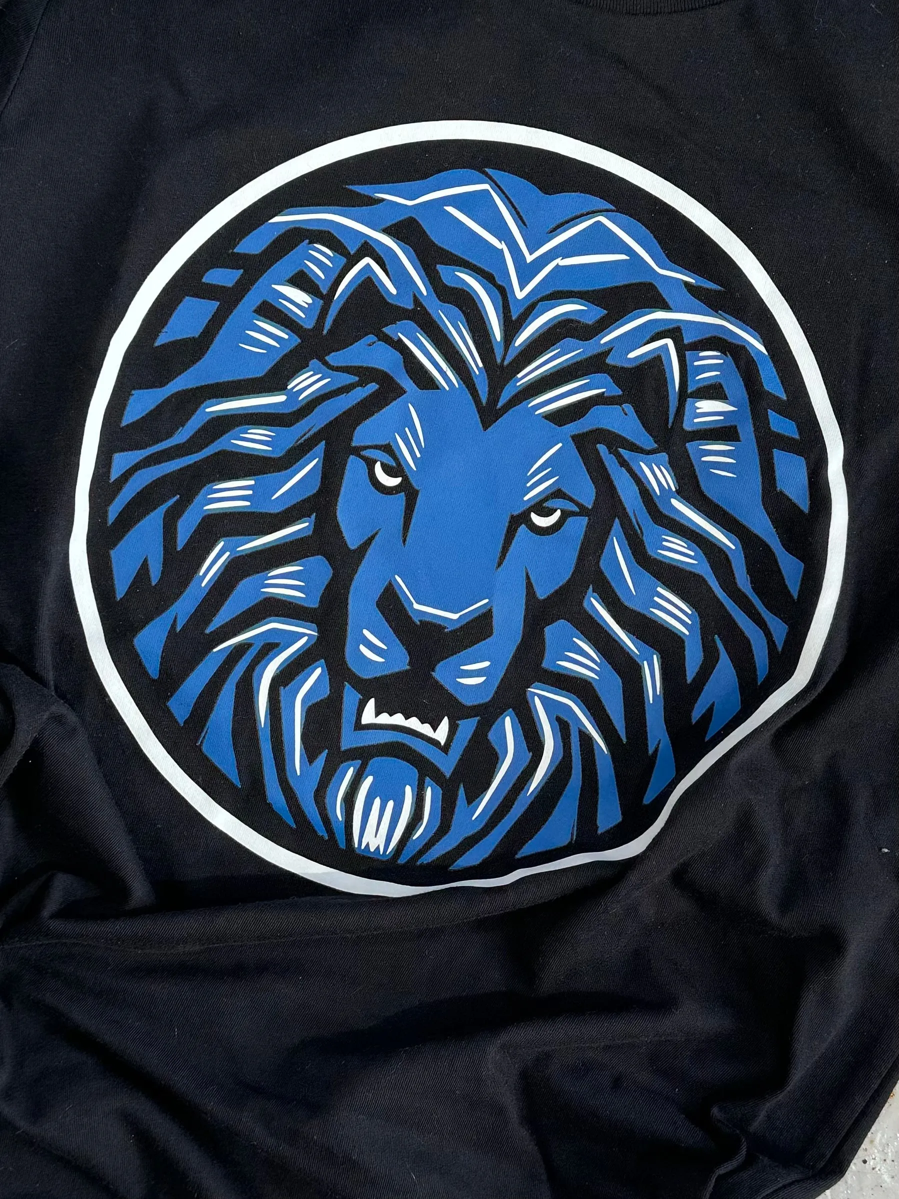 Lion Crest Tee